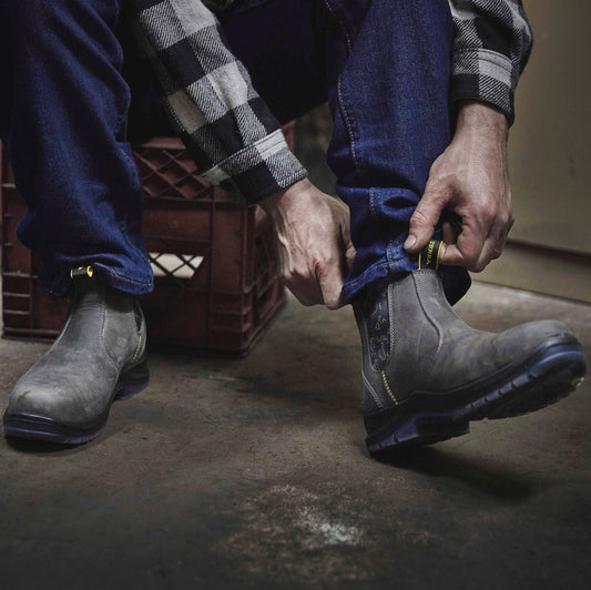 Black Friday Door Crasher Footwear Deals