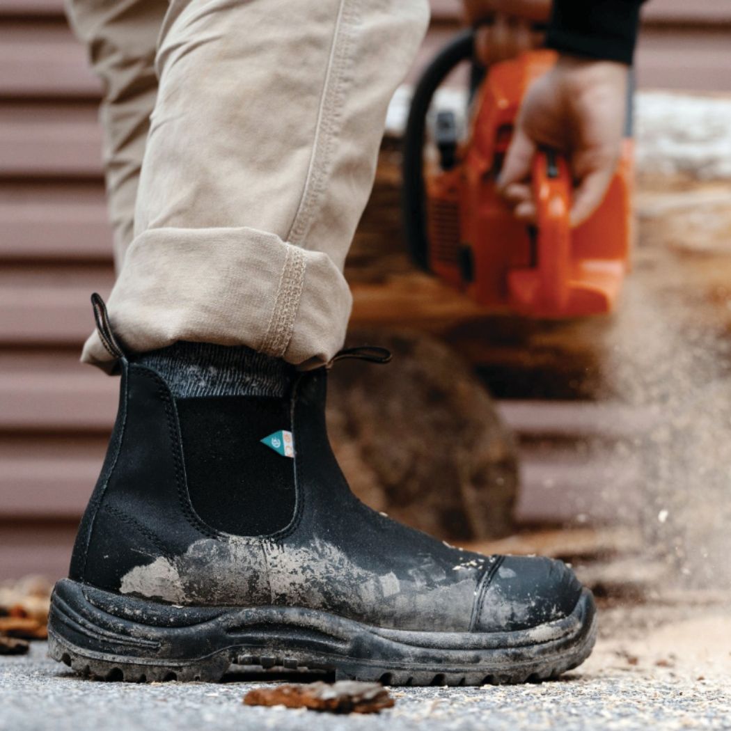 Blundstone 168 Unisex Slip-on Steel Toe Work & Safety Boot with Rubber Toe Cap - Black